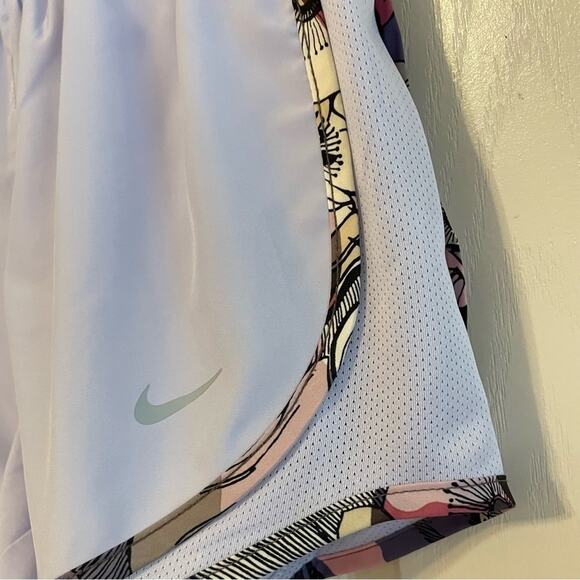 Nike Dri- Fit Lavender Running Shorts NWT Size XS - Picture 3 of 10